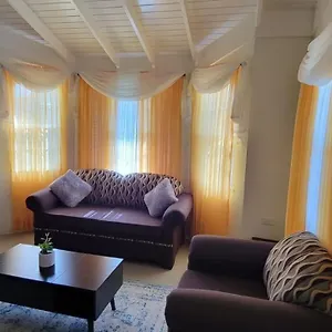  Holiday home Ocean View Get Away Jamaica
